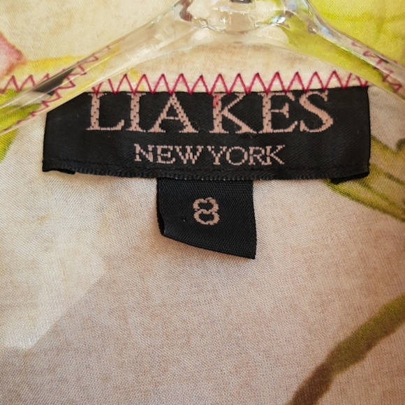 Lia Kes Floral Silk Ruffle Front Blouse Size 8 - Picture 2 of 10